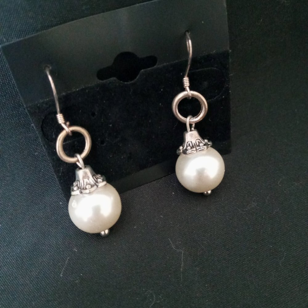 Women's faux pearl dangle earrings